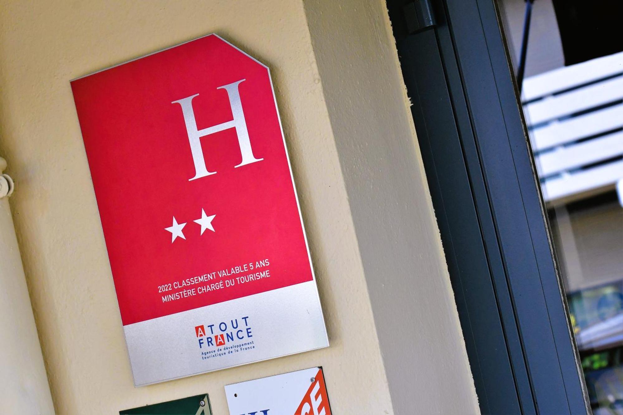 คีเรียด ทาร์เบส โอดอส Hotel Odos ภายนอก รูปภาพ